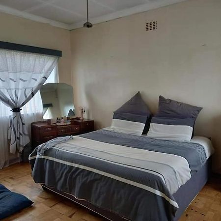 Hotel Oakfield Lounge Benoni Esterno foto