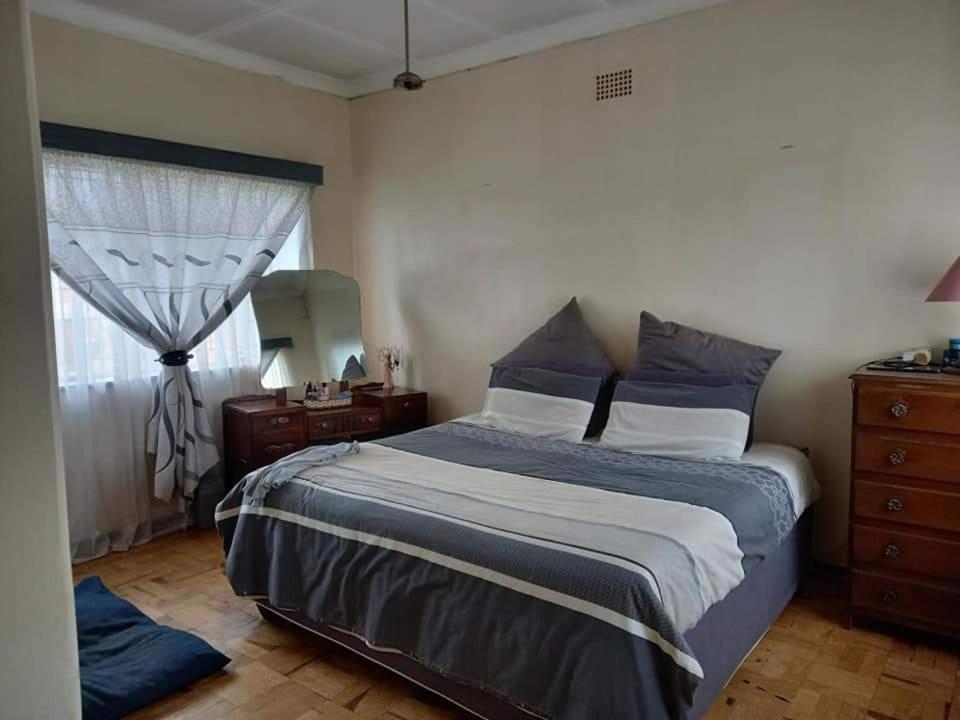 Hotel Oakfield Lounge Benoni Esterno foto